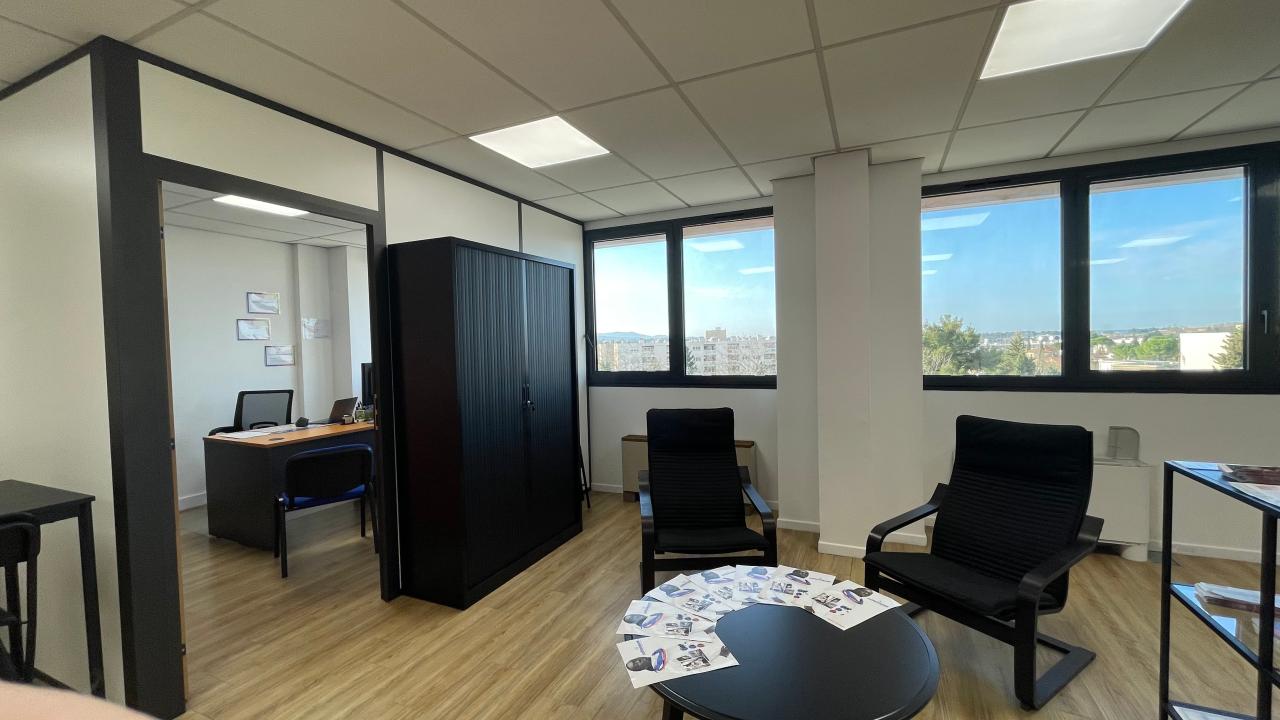 Bureau Aix-en-Provence 39m² Location bureau Aix-en-Provence Bouches-du-Rhône OLBUR2529905 3